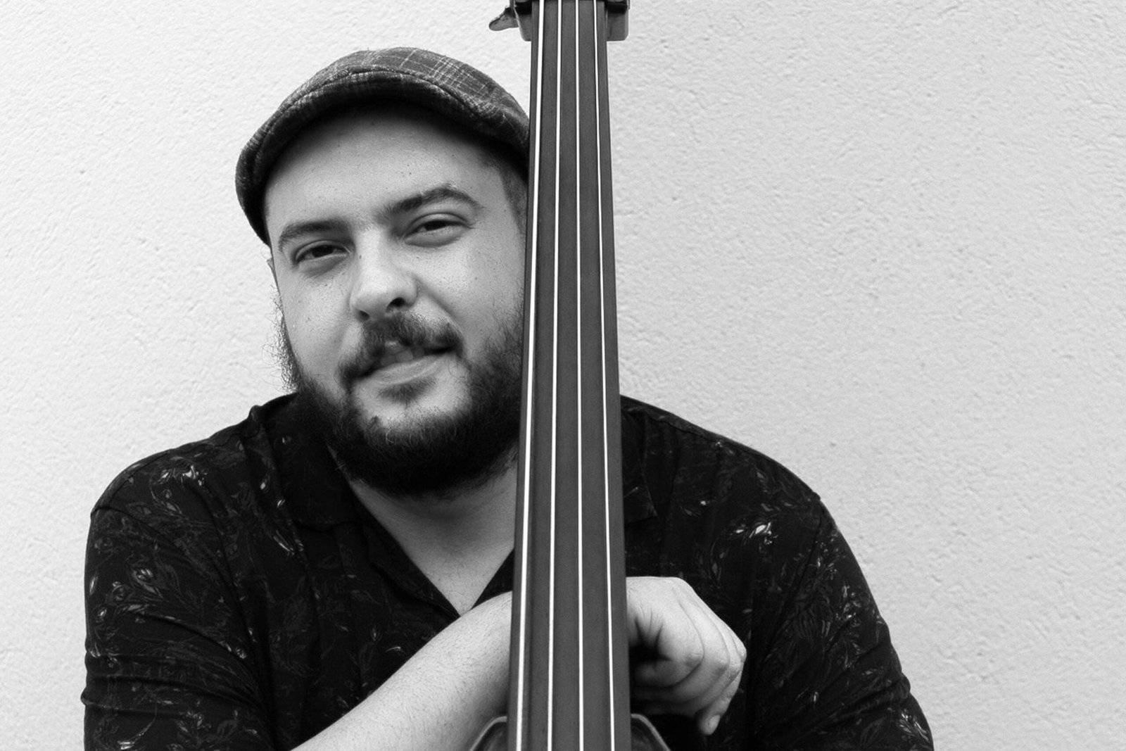 O baixista Zeca Baronio